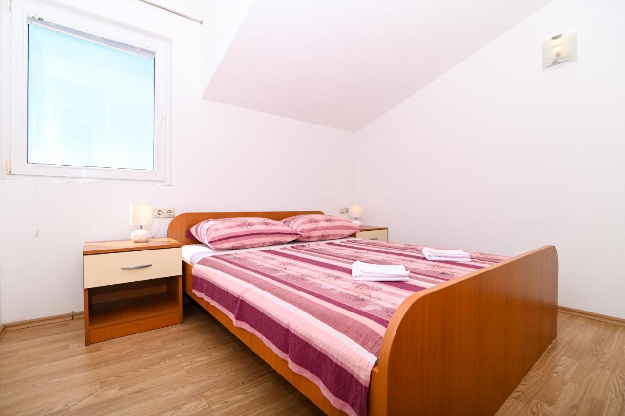 Apartmani Adria Трогір Екстер'єр фото